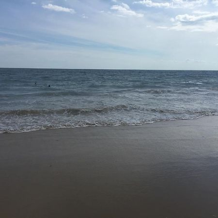 Misquamicut Beach Front Inn Westerly Ngoại thất bức ảnh