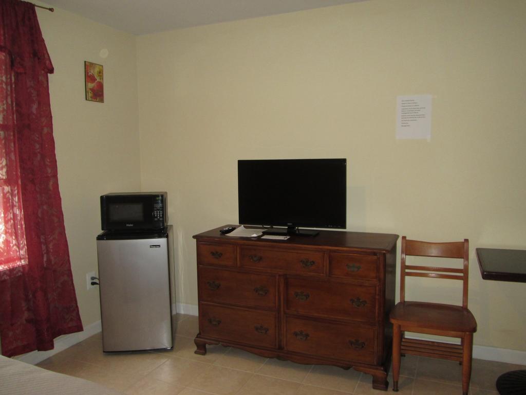 Misquamicut Beach Front Inn Westerly Ngoại thất bức ảnh