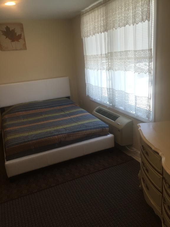 Misquamicut Beach Front Inn Westerly Ngoại thất bức ảnh