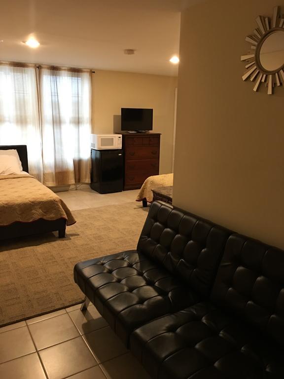 Misquamicut Beach Front Inn Westerly Ngoại thất bức ảnh